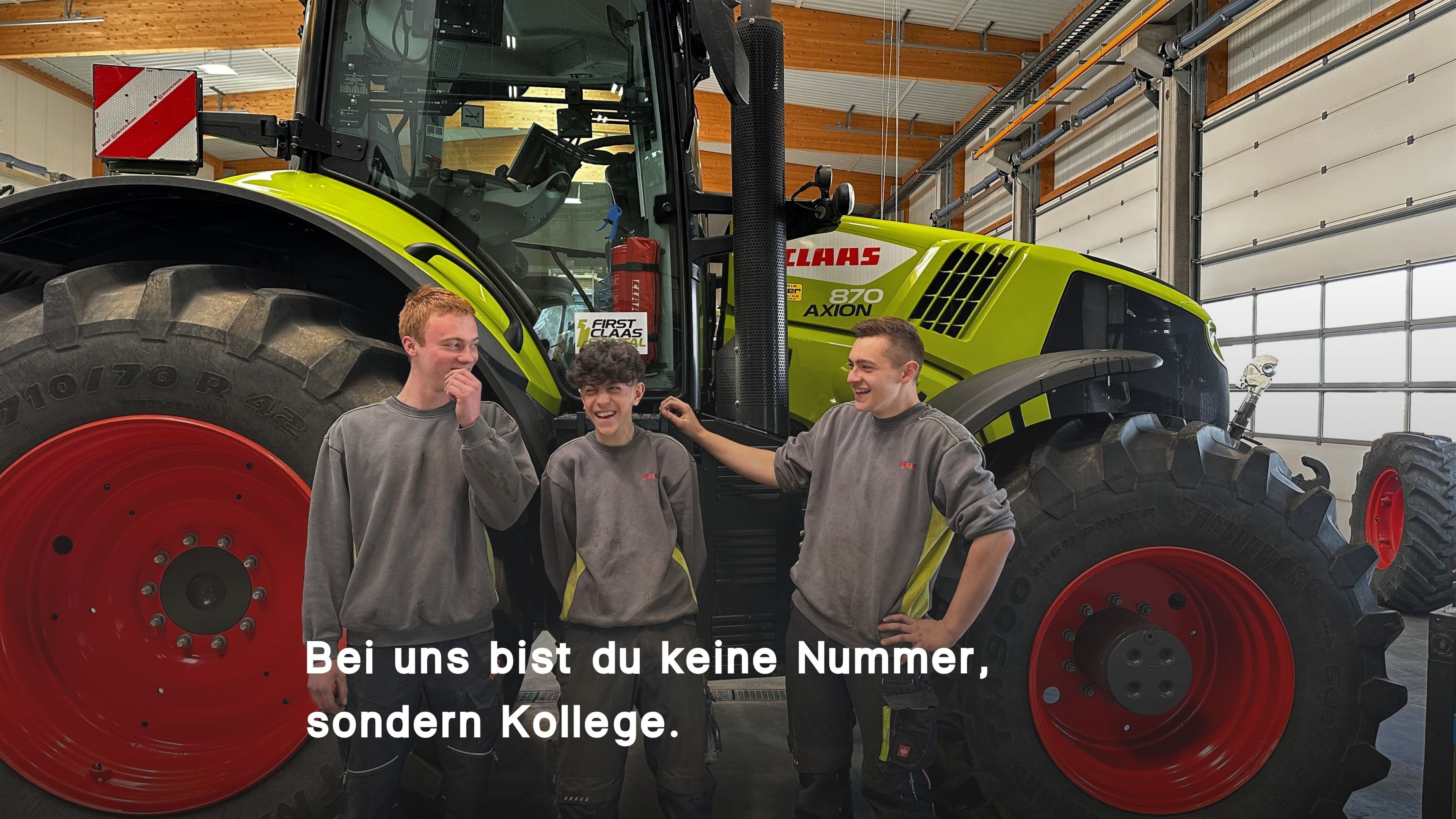 Bei uns bist du keine Nummer, sondern Kollege. Jetzt bei Landtechnik Schuster.